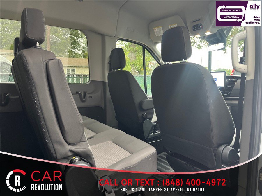Used 2024 Ford Transit 350 XLT RWD image 9