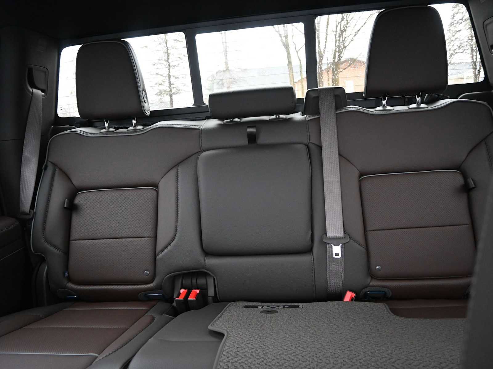 New 2026 GMC Sierra 3500 Denali w/ Denali Reserve Package image 17