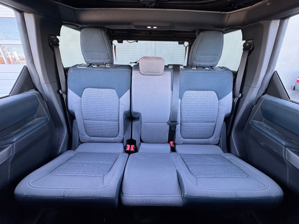 Used 2022 Ford Bronco Outer Banks image 24