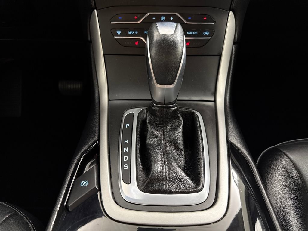 Used 2016 Ford Edge SEL w/ Equipment Group 201A image 20