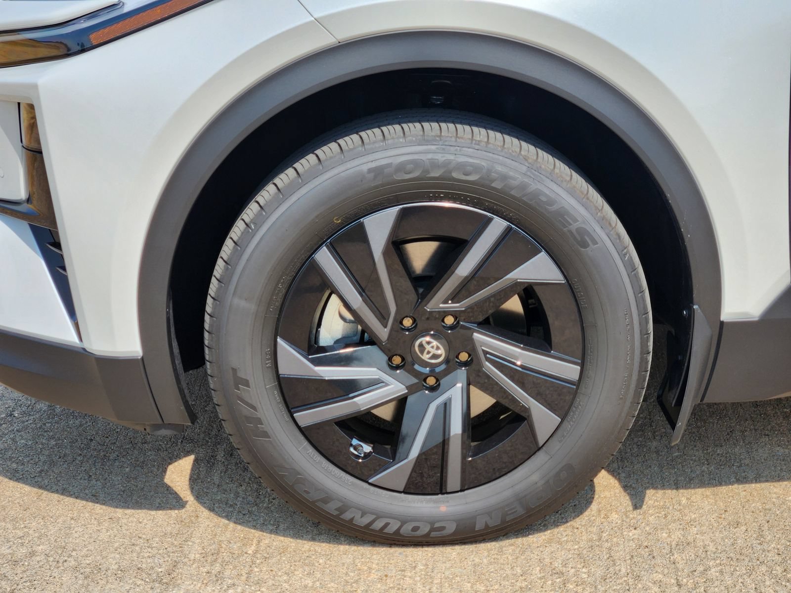 New 2026 Toyota C-HR AWD/4WD image 11