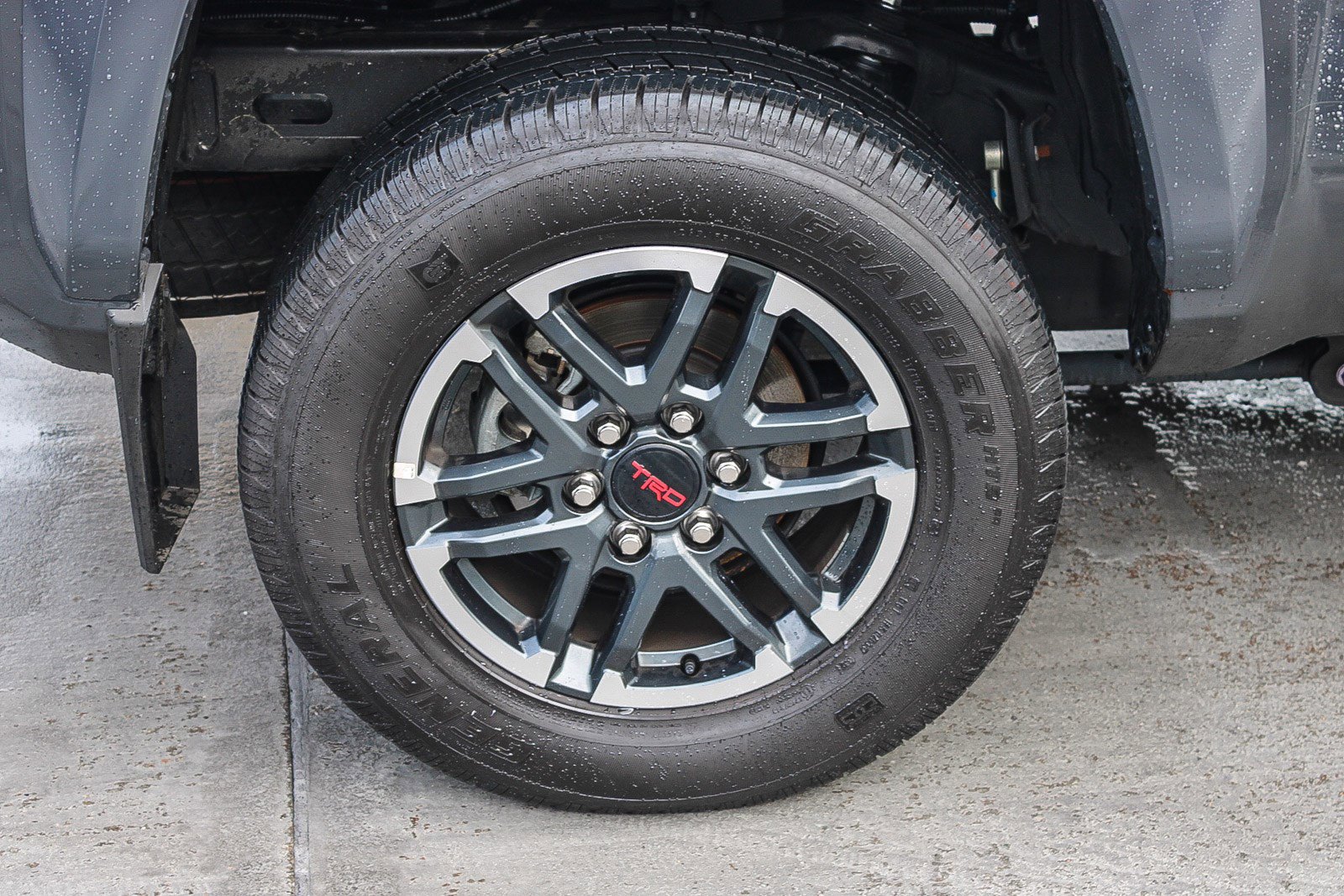 Used 2024 Toyota Tacoma TRD Sport image 12