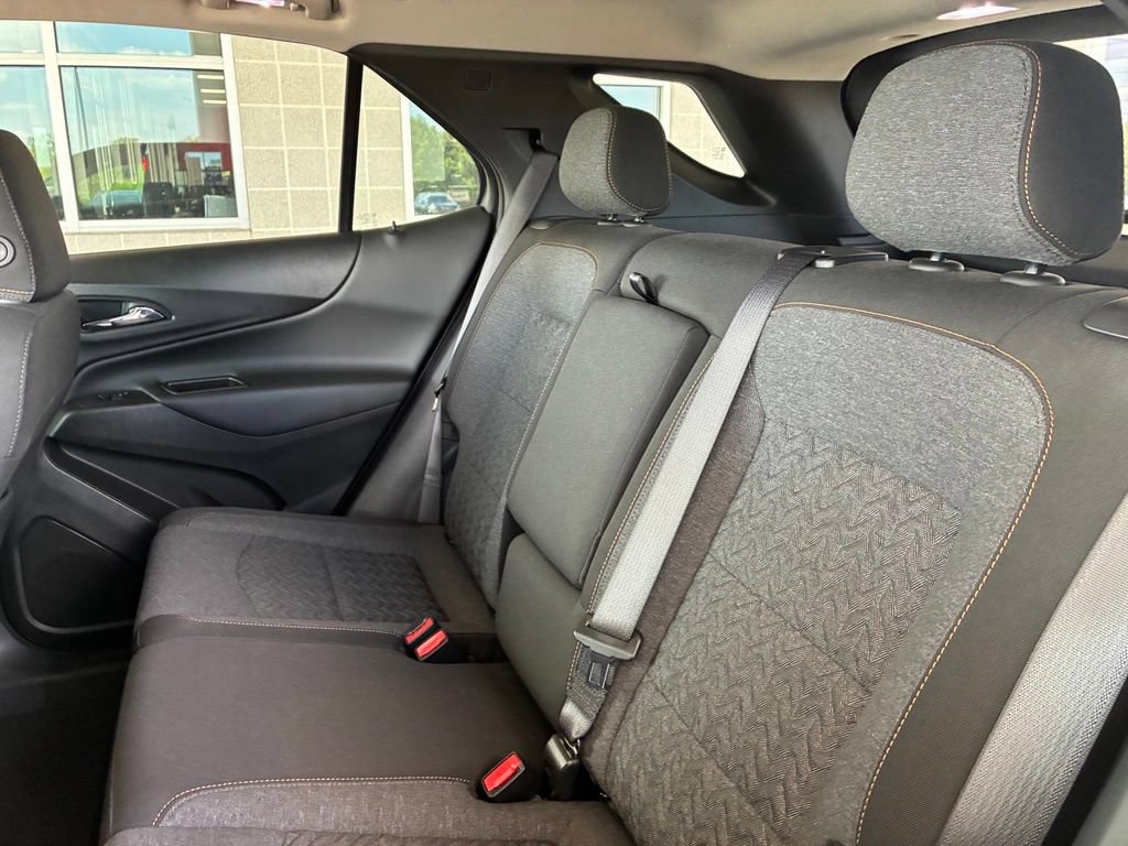 Used 2023 Chevrolet Equinox LT FWD image 15