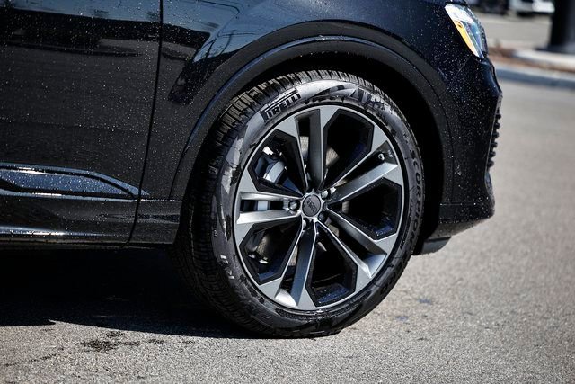 New 2026 Audi Q7 3.0T Premium Plus image 4