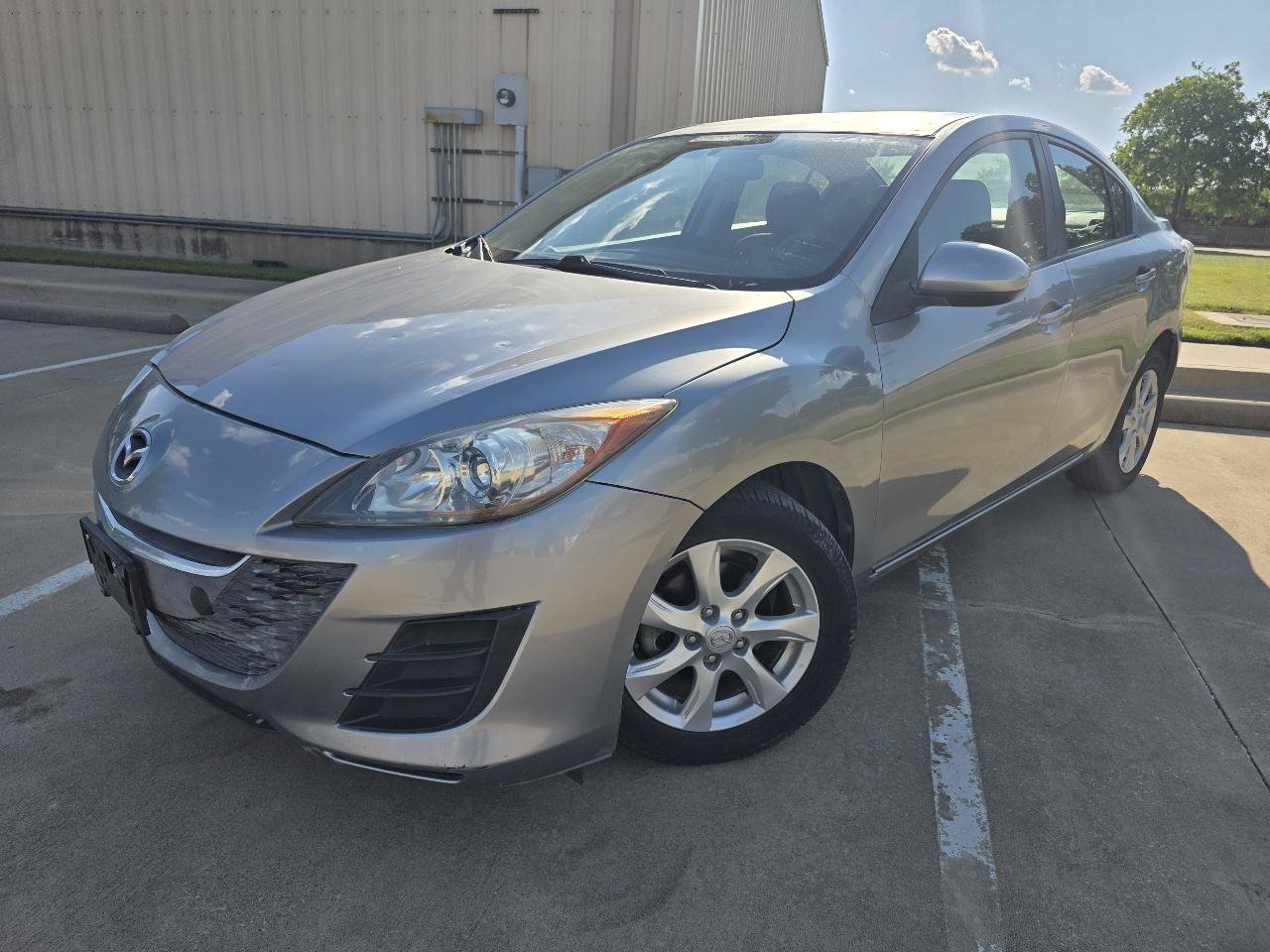 Used 2010 MAZDA MAZDA3 i Touring FWD image 21