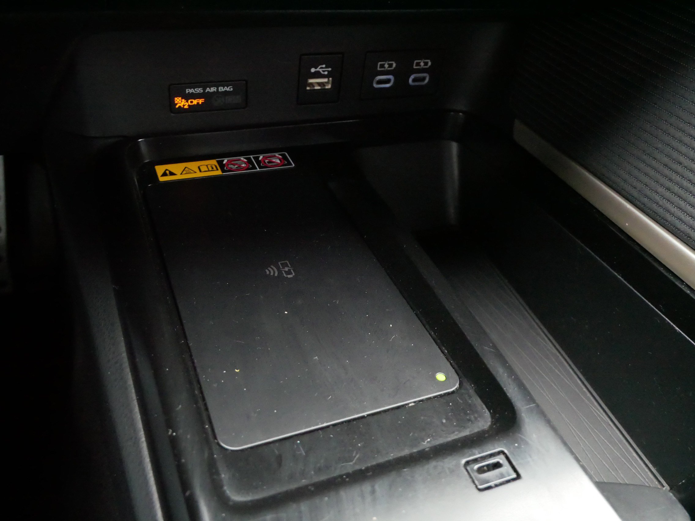 Certified 2025 Toyota Camry SE FWD image 28