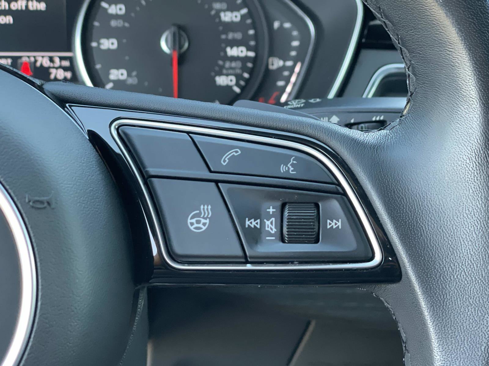 Used 2023 Audi A5 2.0T Premium w/ Convenience Package image 9