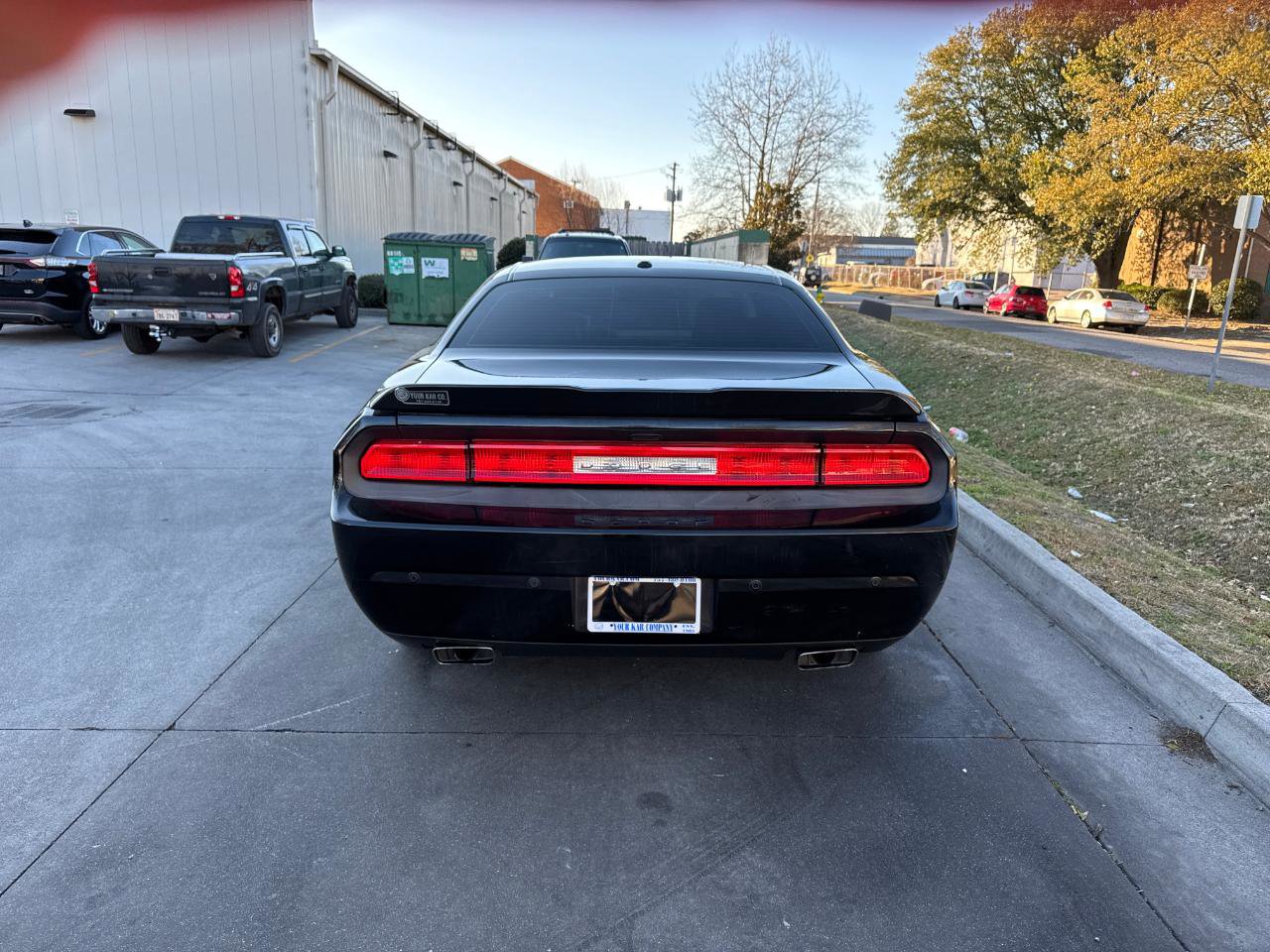 Used 2014 Dodge Challenger R/T Plus RWD image 9