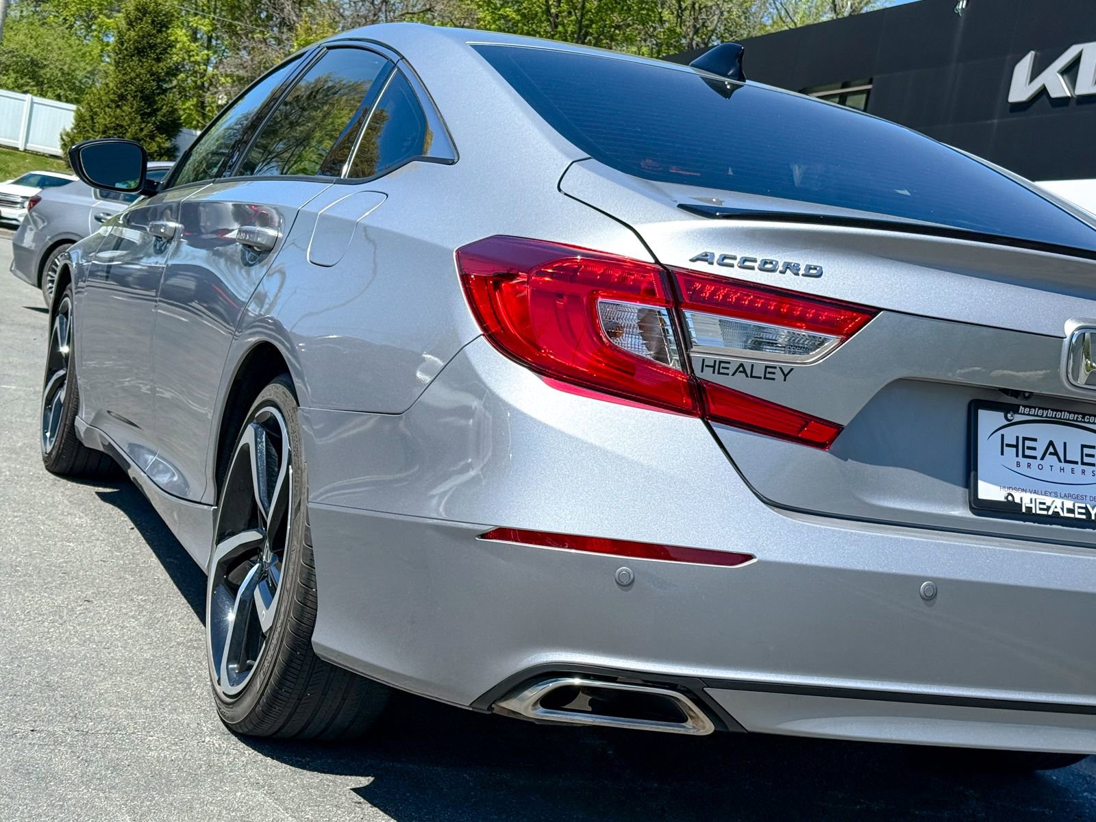 Used 2022 Honda Accord Sport Special Edition image 9