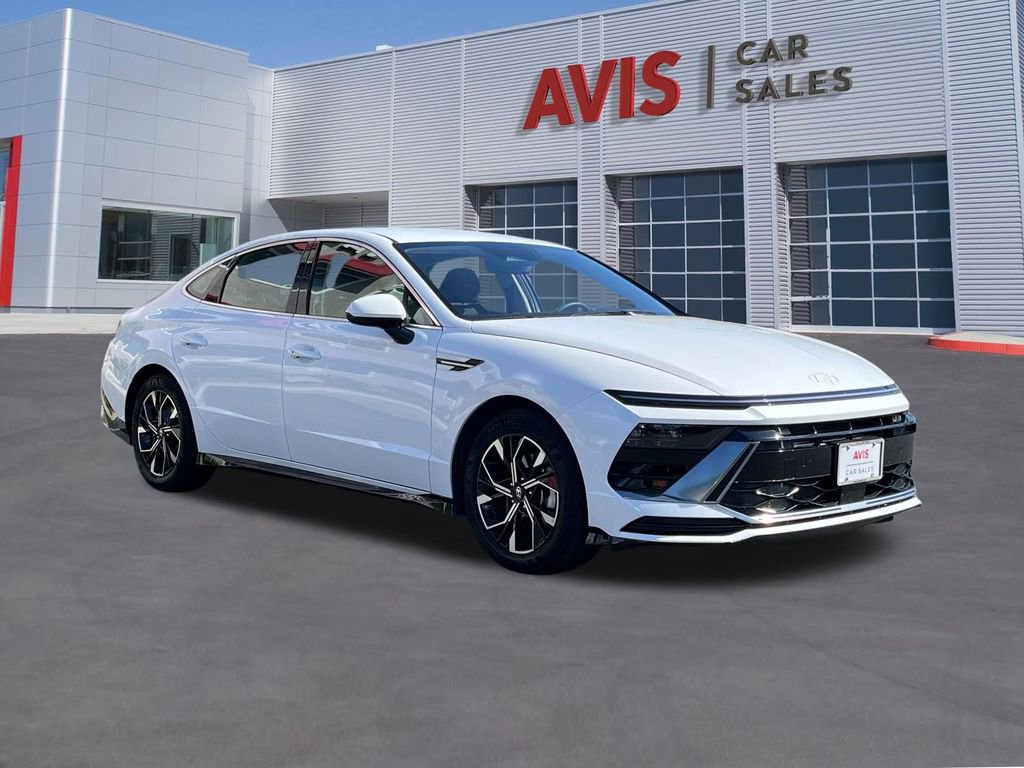 Used 2025 Hyundai Sonata SEL image 3