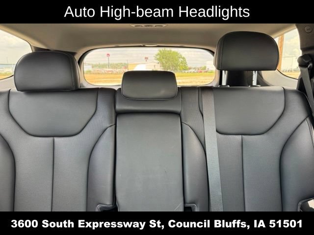 Used 2023 Hyundai Santa Fe SEL w/ Premium Package AWD/4WD image 30