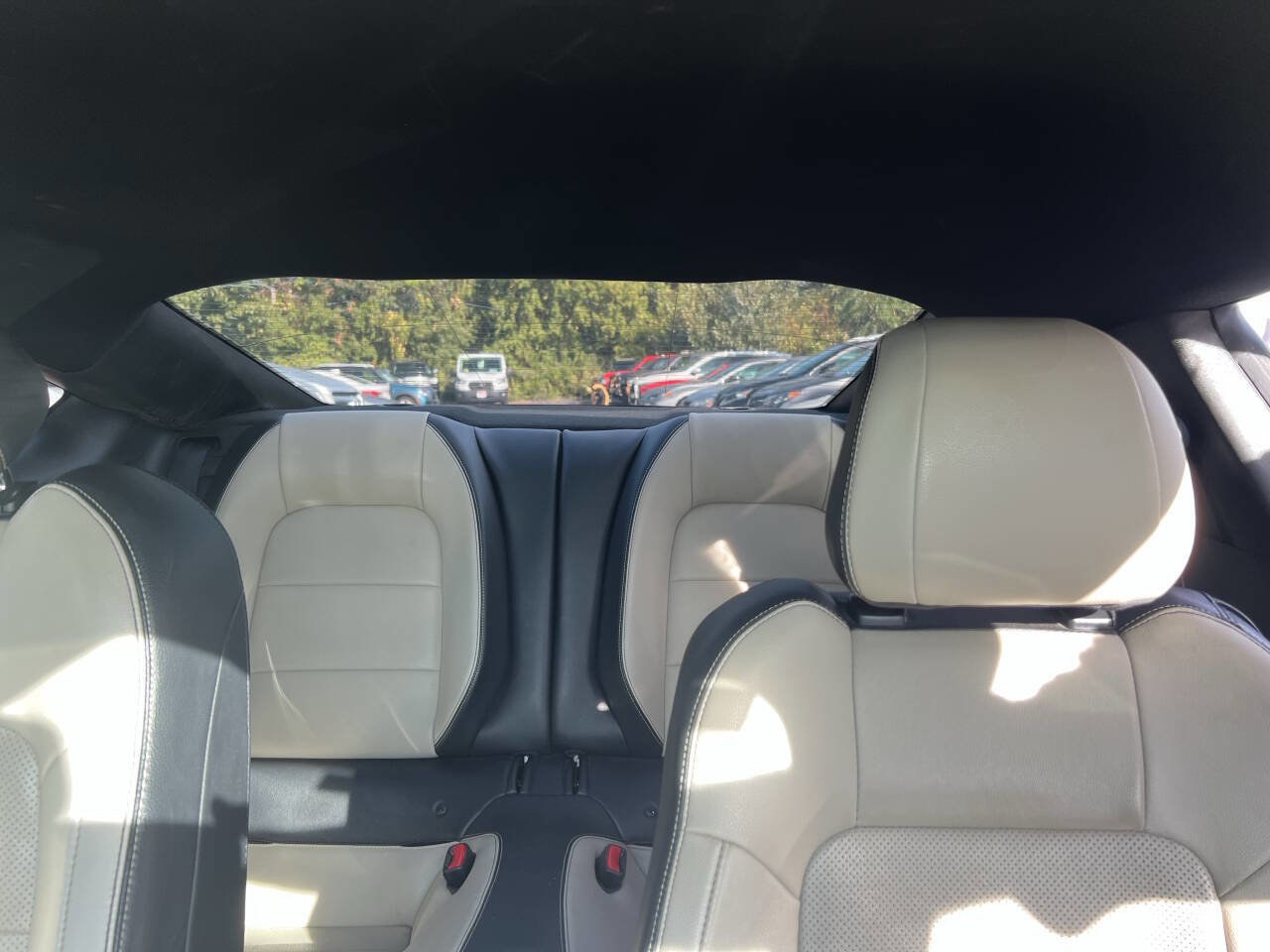 Used 2015 Ford Mustang GT Premium w/ Equipment Group 401A image 31