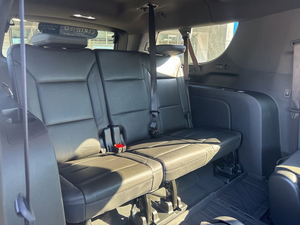 Used 2024 Chevrolet Suburban High Country w/ Premium Package image 41