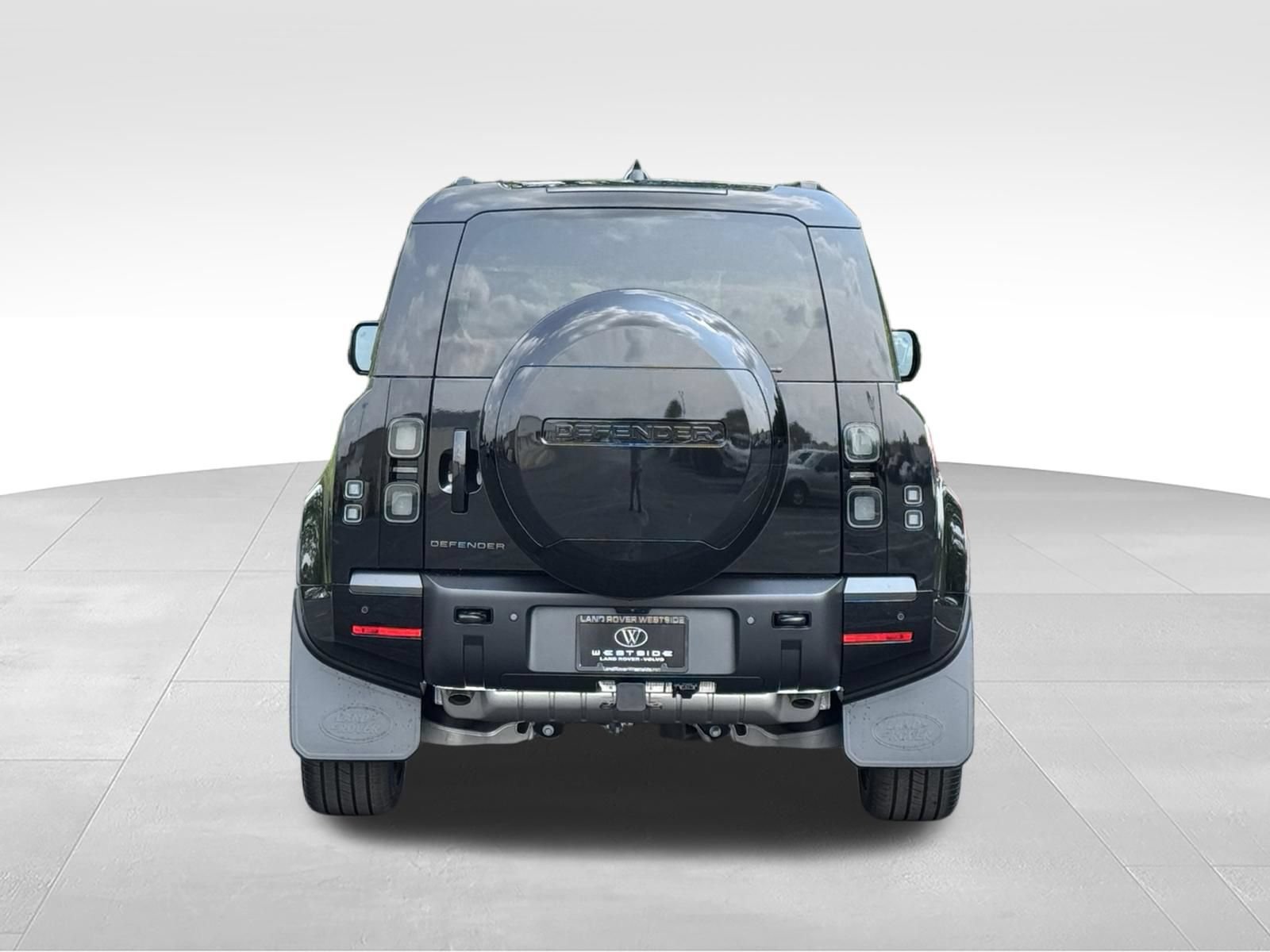 New 2026 Land Rover Defender 110 X-Dynamic SE AWD/4WD image 4