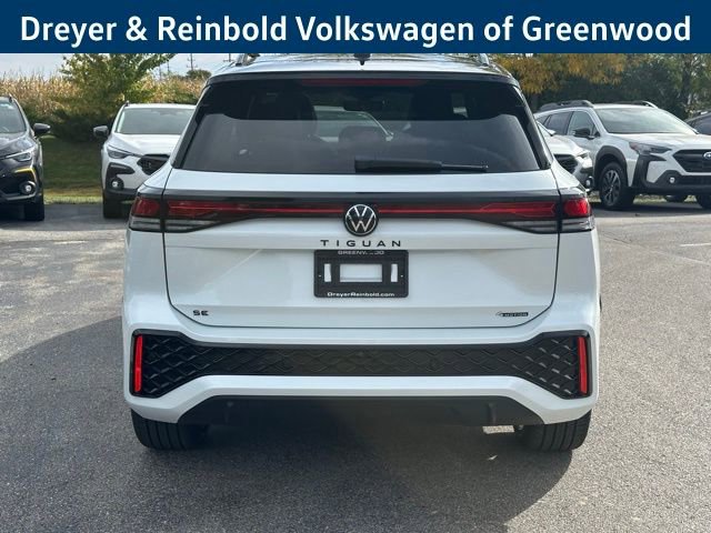 New 2026 Volkswagen Tiguan SE R-Line image 6