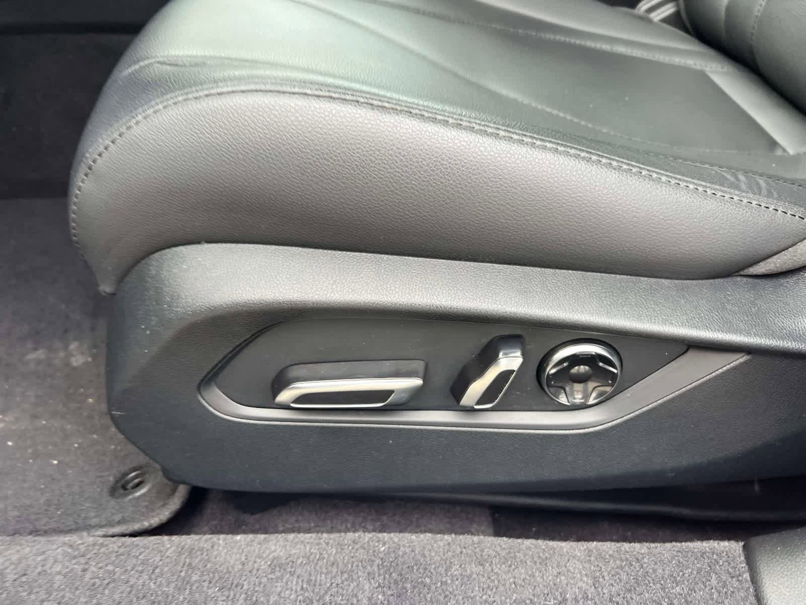 Used 2023 Acura TLX FWD image 20