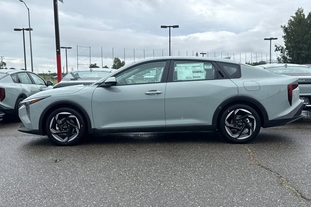 New 2026 Kia K4 EX FWD image 10