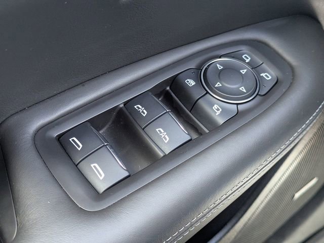 Certified 2025 Cadillac XT6 Premium Luxury image 25