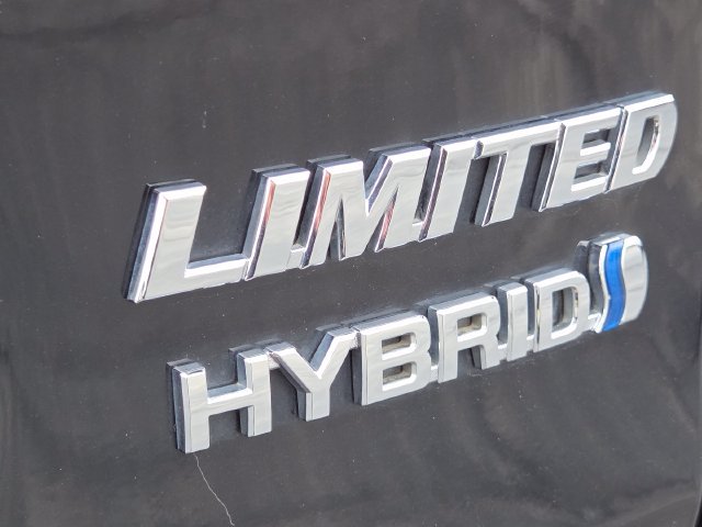 Used 2024 Toyota RAV4 Limited AWD/4WD image 10