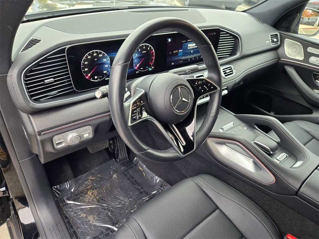Used 2025 Mercedes-Benz GLS 450 4MATIC image 19