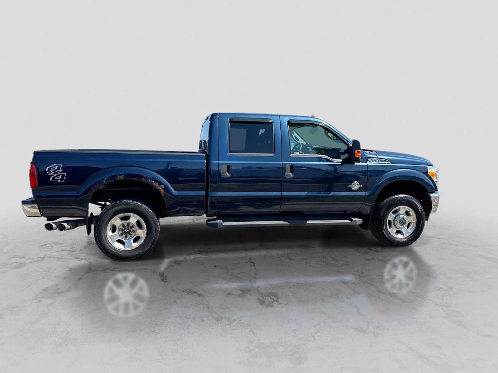 Used 2016 Ford F250 XLT w/ Snow Plow Prep Package AWD/4WD image 7