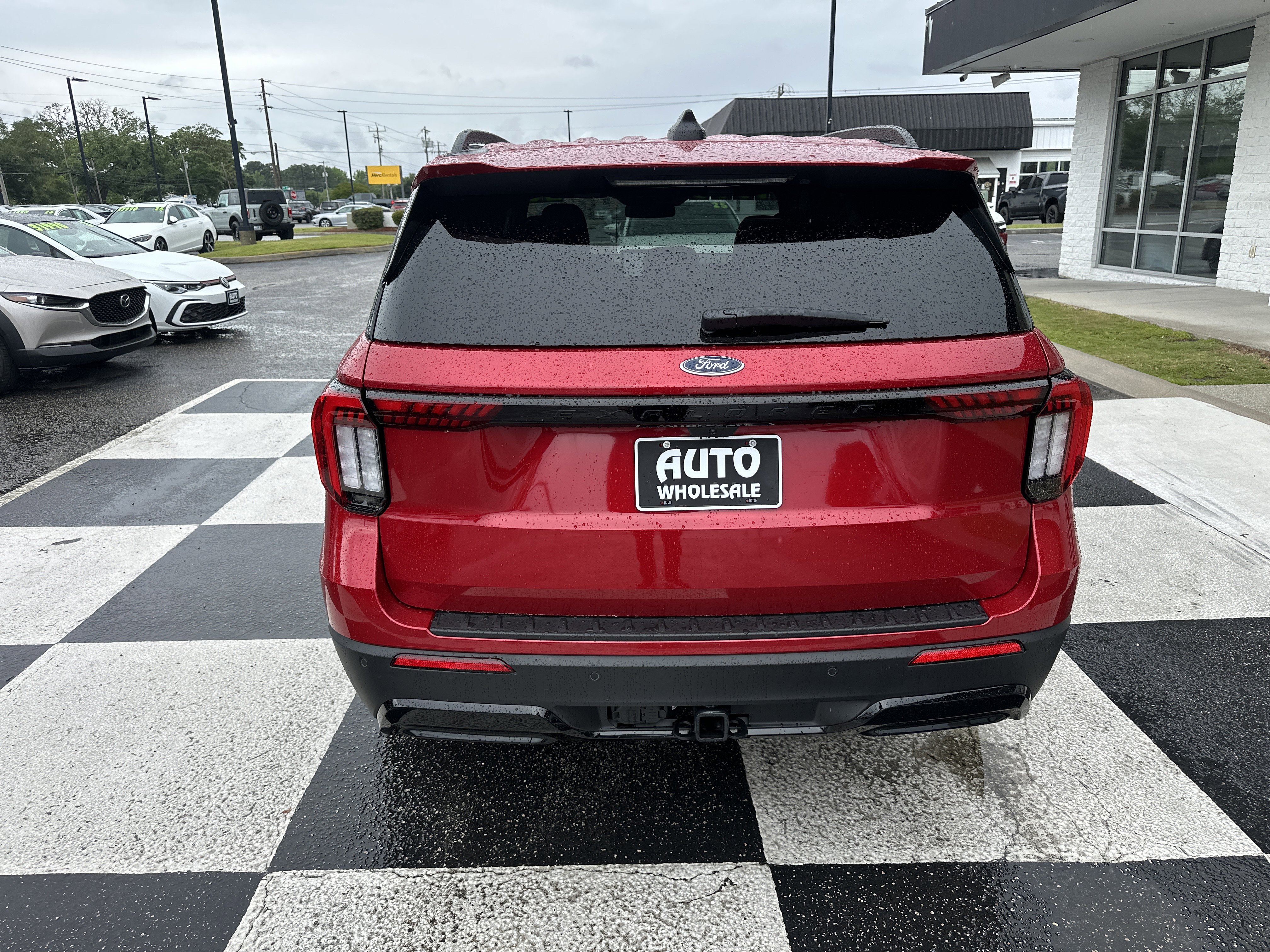 Used 2026 Ford Explorer ST-Line w/ Premium Package RWD image 8