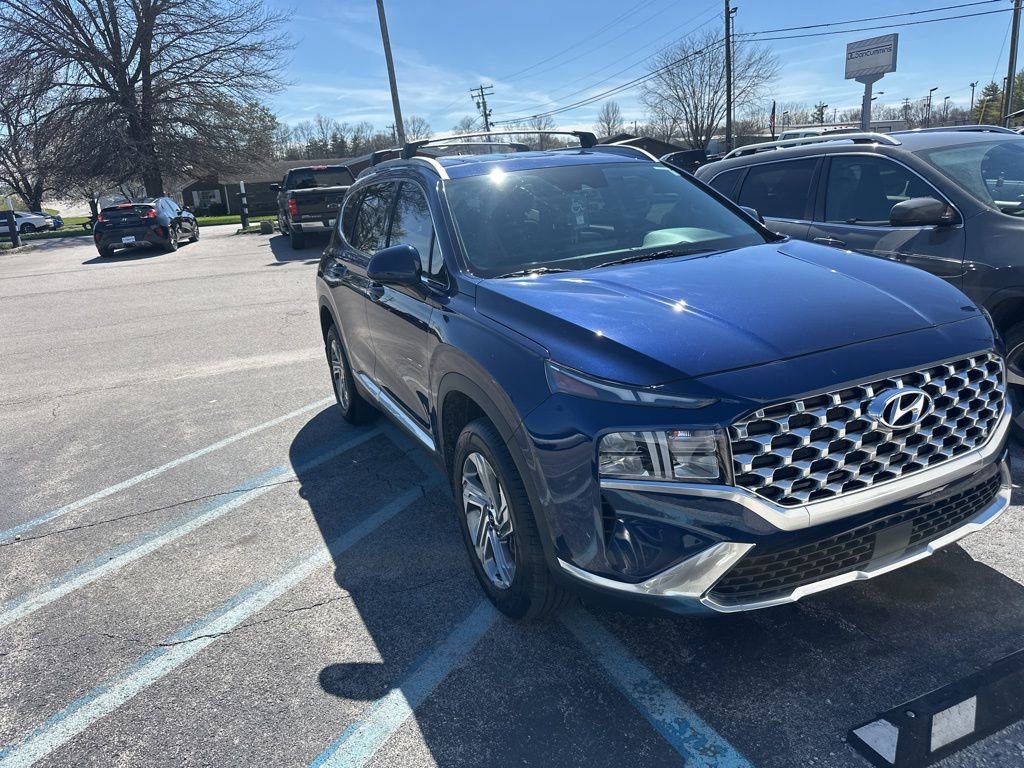 Used 2022 Hyundai Santa Fe SEL image 2