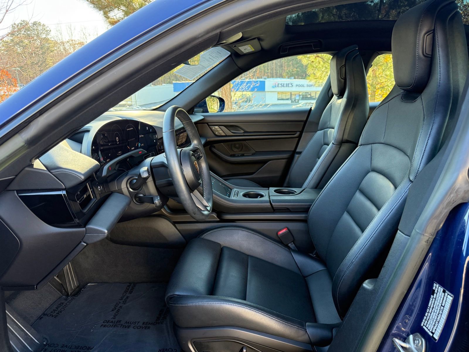 Used 2022 Porsche Taycan Base image 34