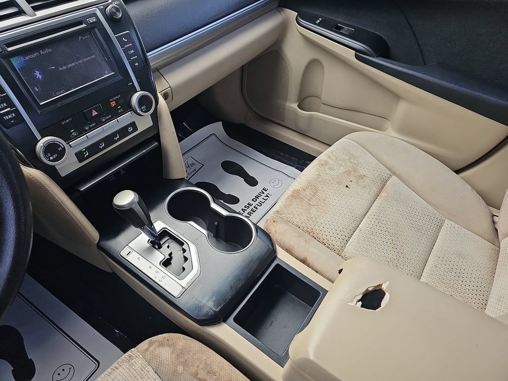 Used 2013 Toyota Camry FWD image 23