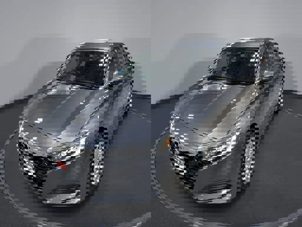 Used 2018 Honda Accord LX image 1