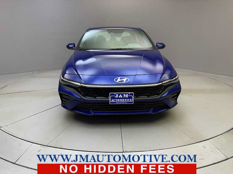 Used 2024 Hyundai Elantra SE FWD image 8