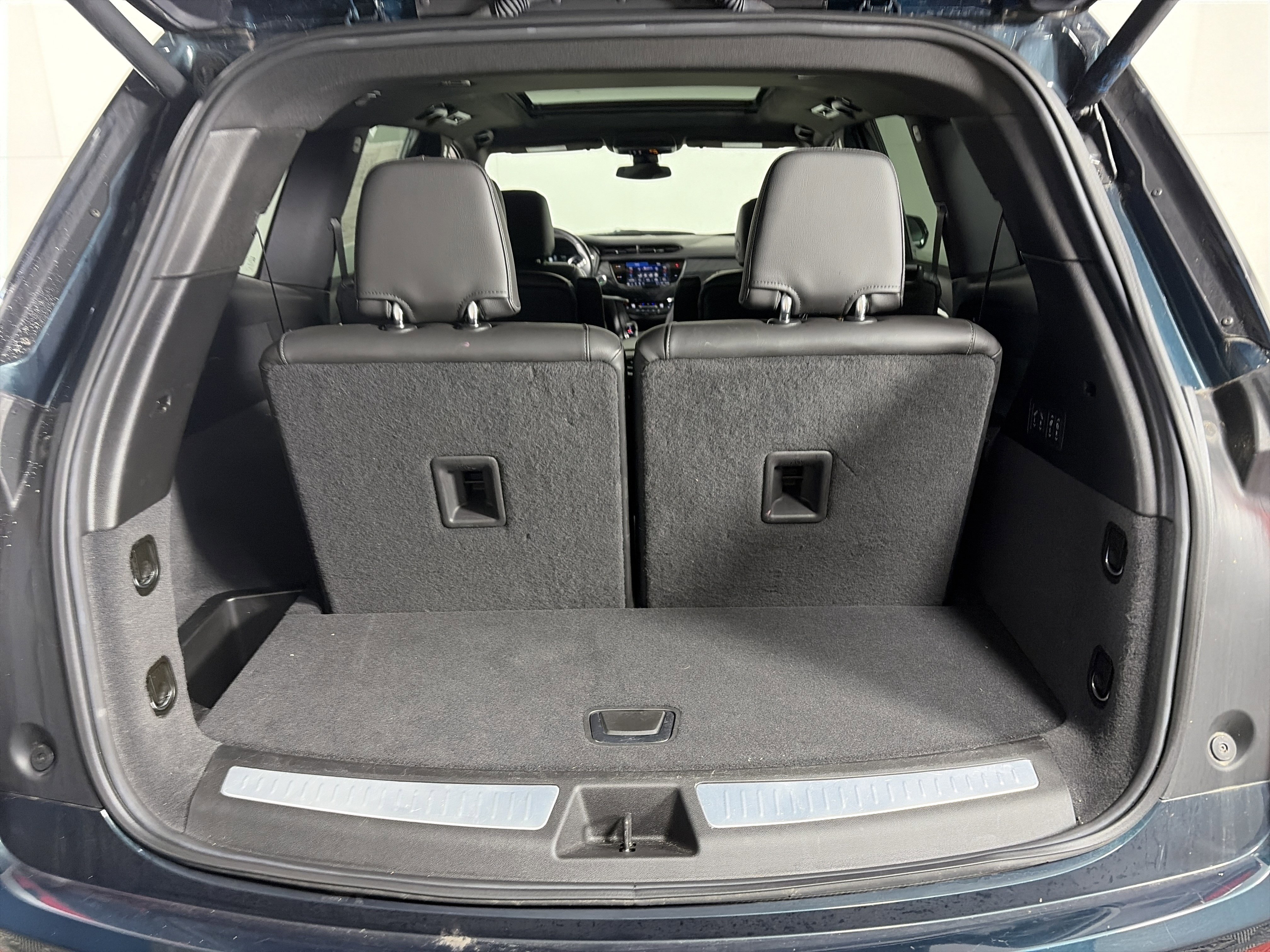 Certified 2025 Cadillac XT6 Premium Luxury image 20