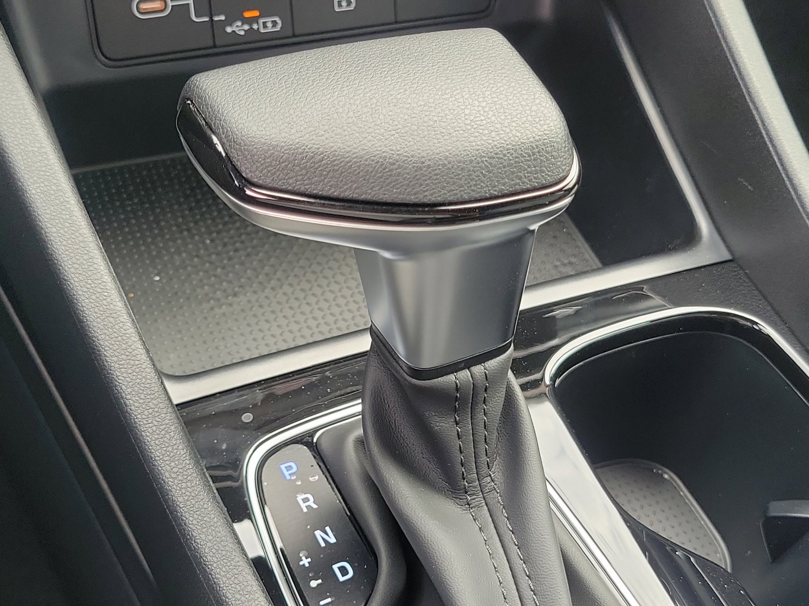 New 2026 Hyundai Santa Cruz SEL FWD image 15