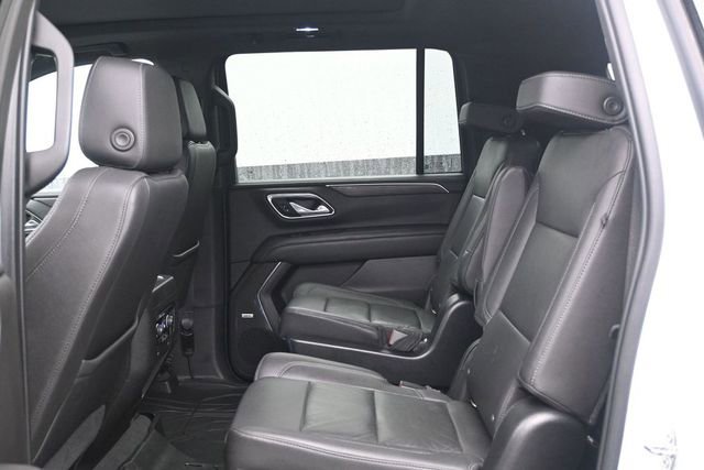 Used 2021 Chevrolet Suburban Z71 AWD/4WD image 5