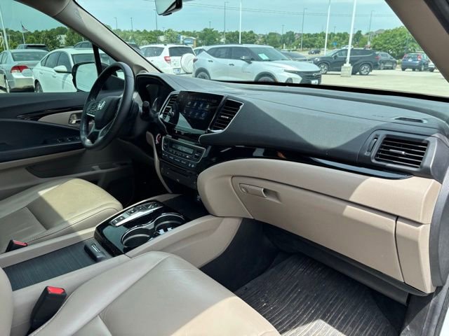 Used 2021 Honda Pilot Touring image 23