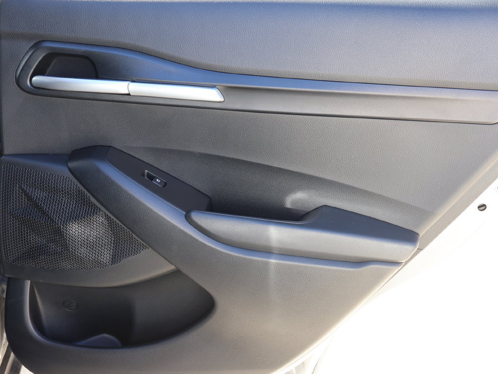 Used 2026 Kia Seltos LX FWD image 10