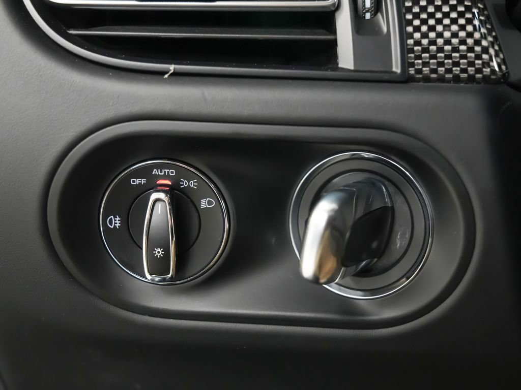 Used 2022 Porsche Macan GTS image 25