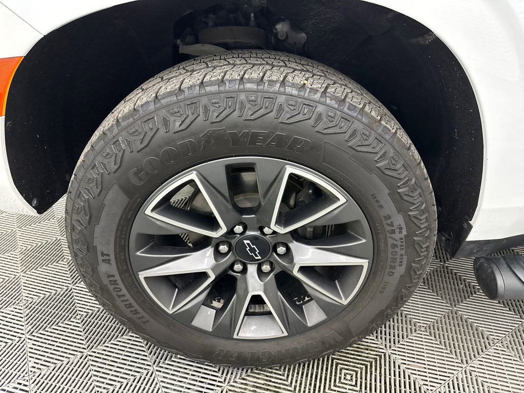 Used 2021 Chevrolet Tahoe Z71 image 12