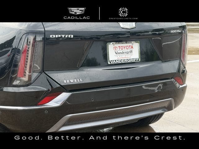 Used 2025 Cadillac Optiq Sport 1 w/ LPO, ONYX Package AWD/4WD image 9