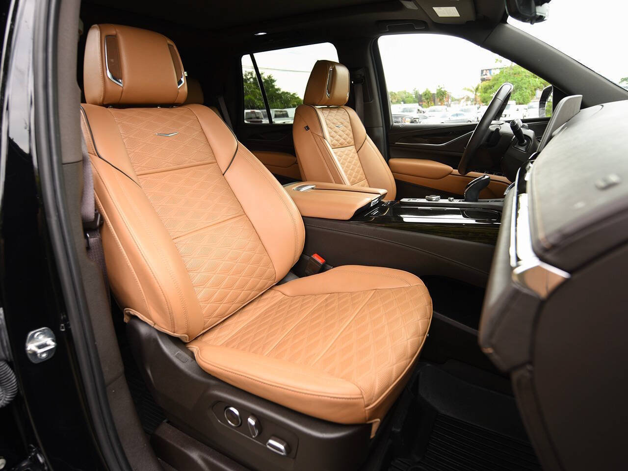 Used 2023 Cadillac Escalade Sport w/ Touring Package RWD image 14