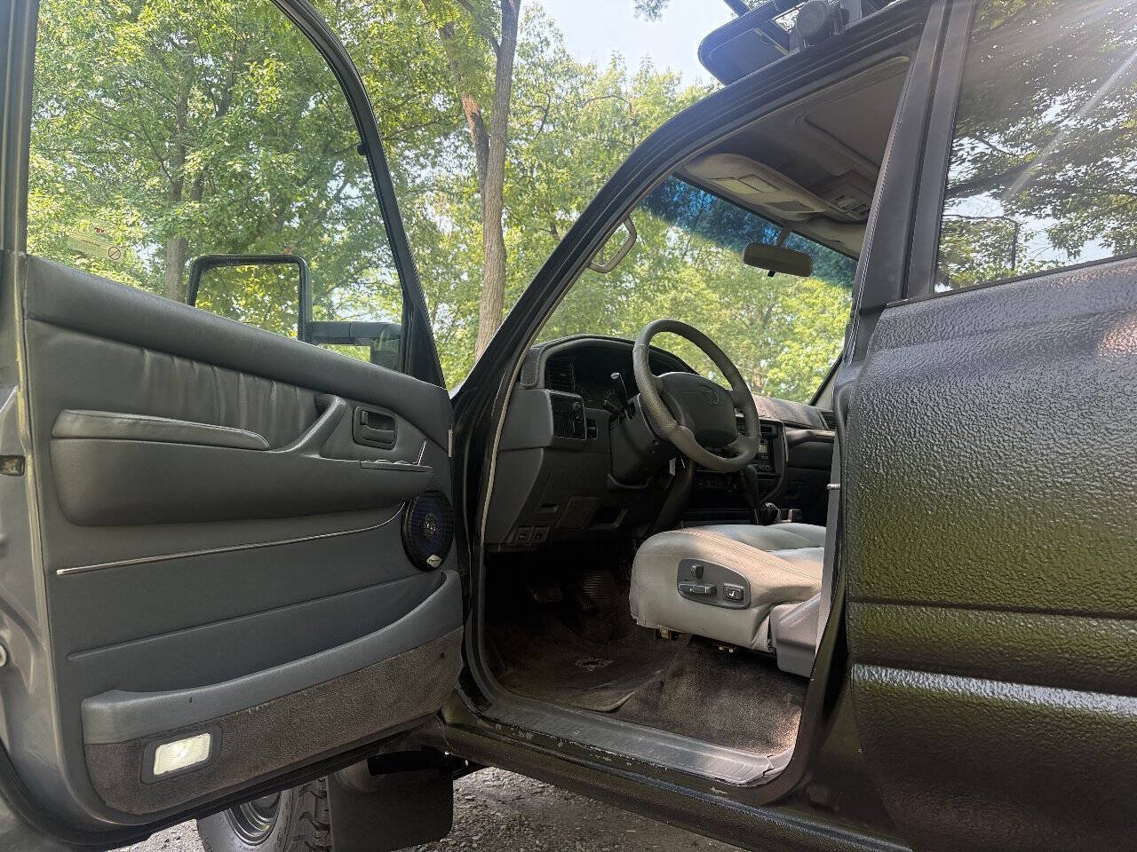 Used 1996 Toyota Land Cruiser AWD/4WD image 22