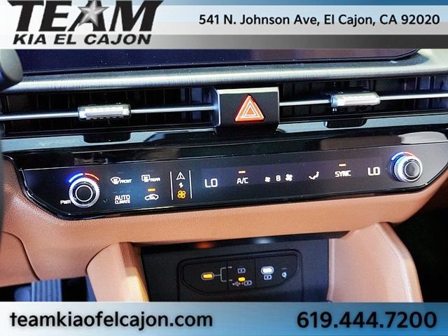 New 2026 Kia Sportage X-Line w/ X-Line Technology Package AWD/4WD image 36