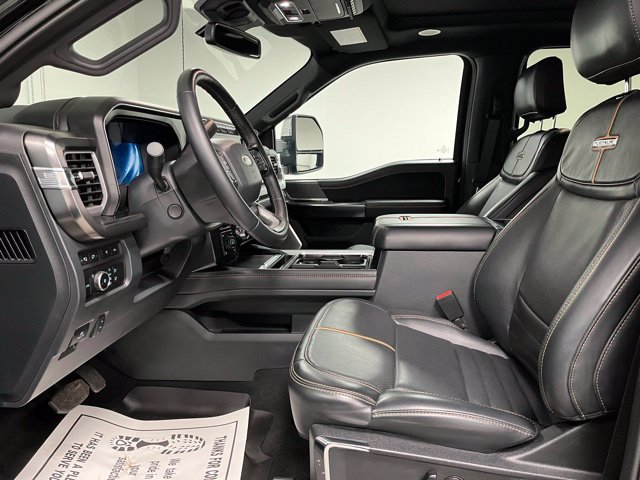 Used 2024 Ford F350 Platinum w/ Tremor Off-Road Package AWD/4WD image 21