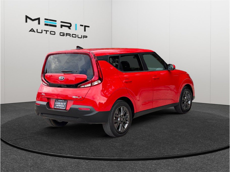 Used 2021 Kia Soul S FWD image 9