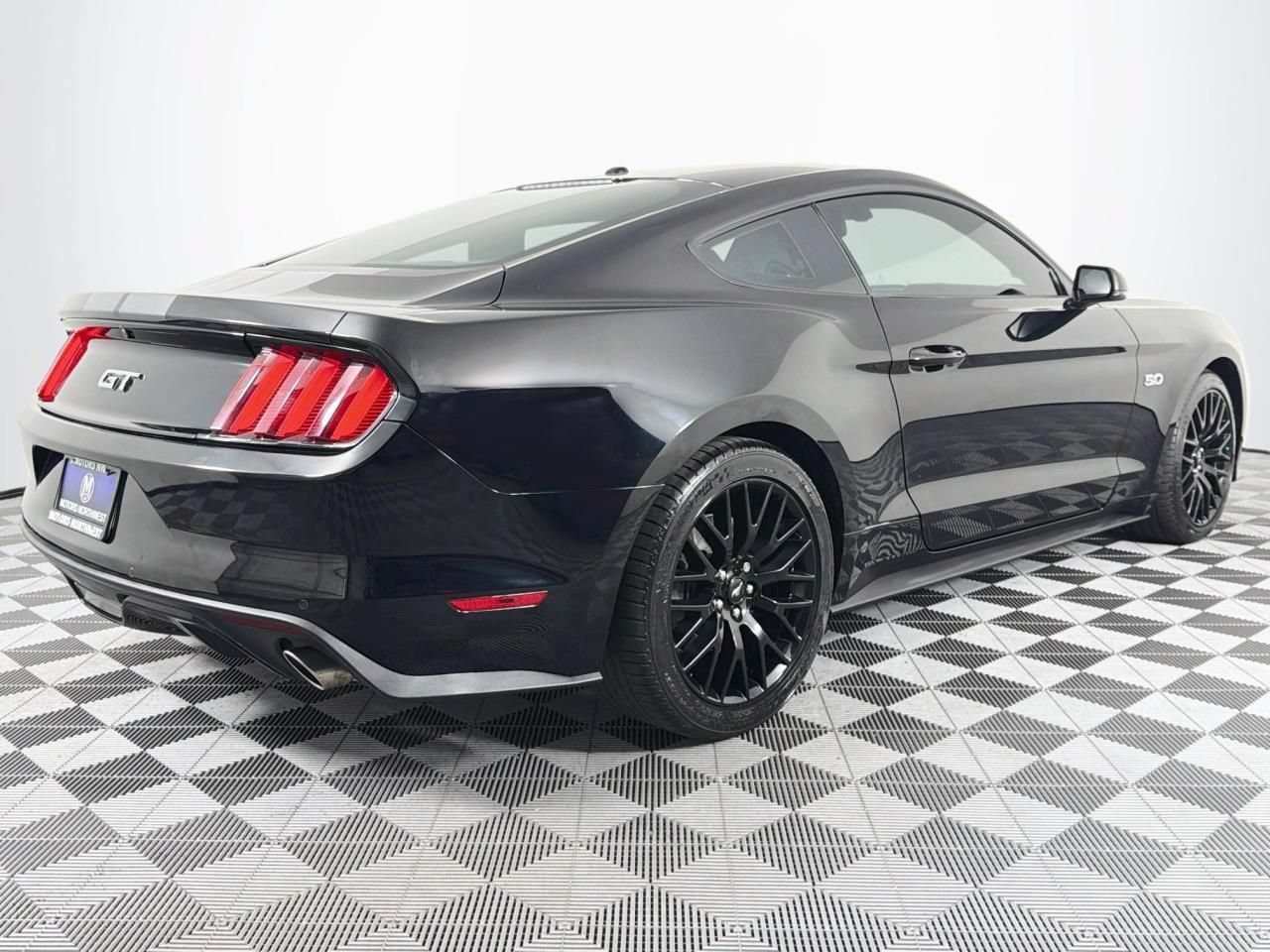Used 2016 Ford Mustang GT Premium w/ GT Performance Package RWD image 25