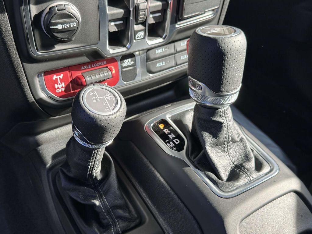 New 2026 Jeep Gladiator Mojave AWD/4WD image 19