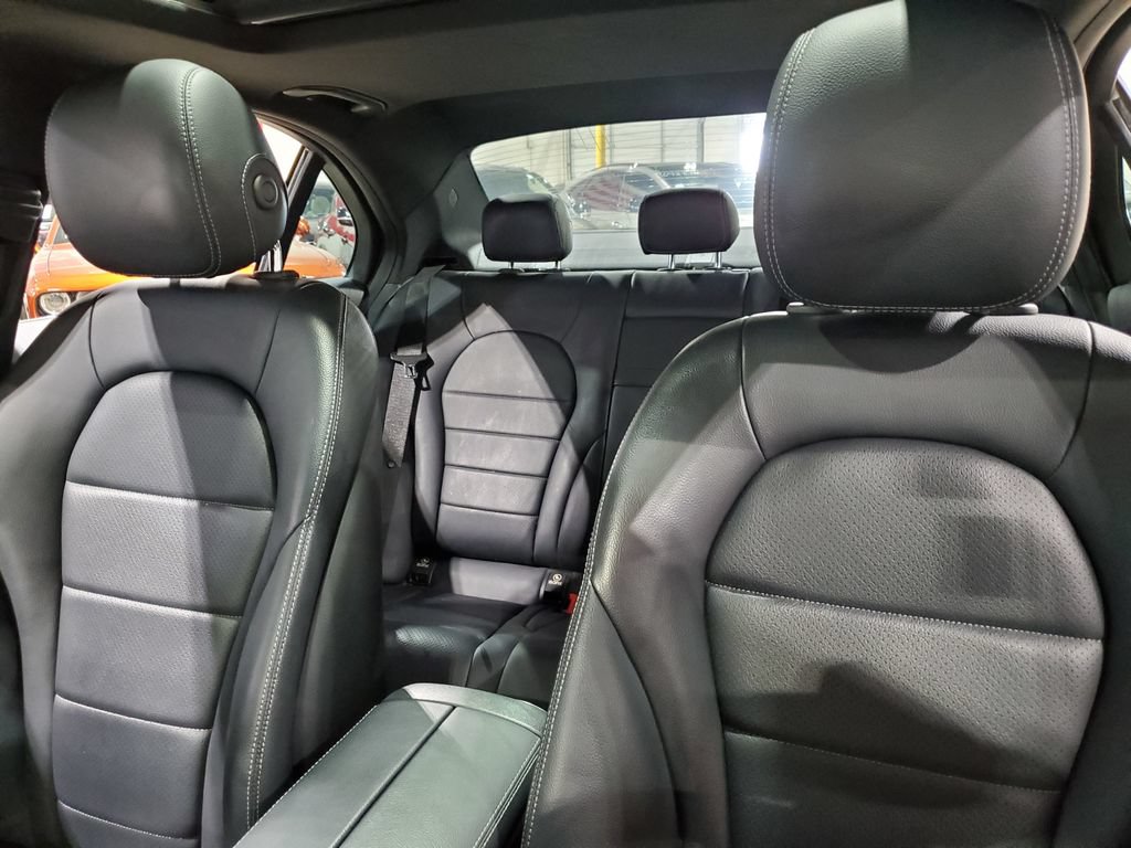 Used 2018 Mercedes-Benz C 300 Sedan image 40