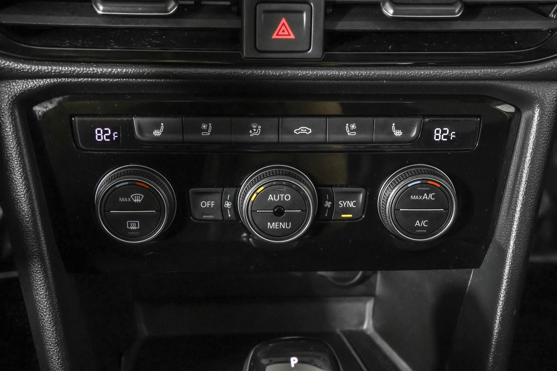 Used 2022 Volkswagen Taos SEL w/ Panoramic Sunroof Package image 34