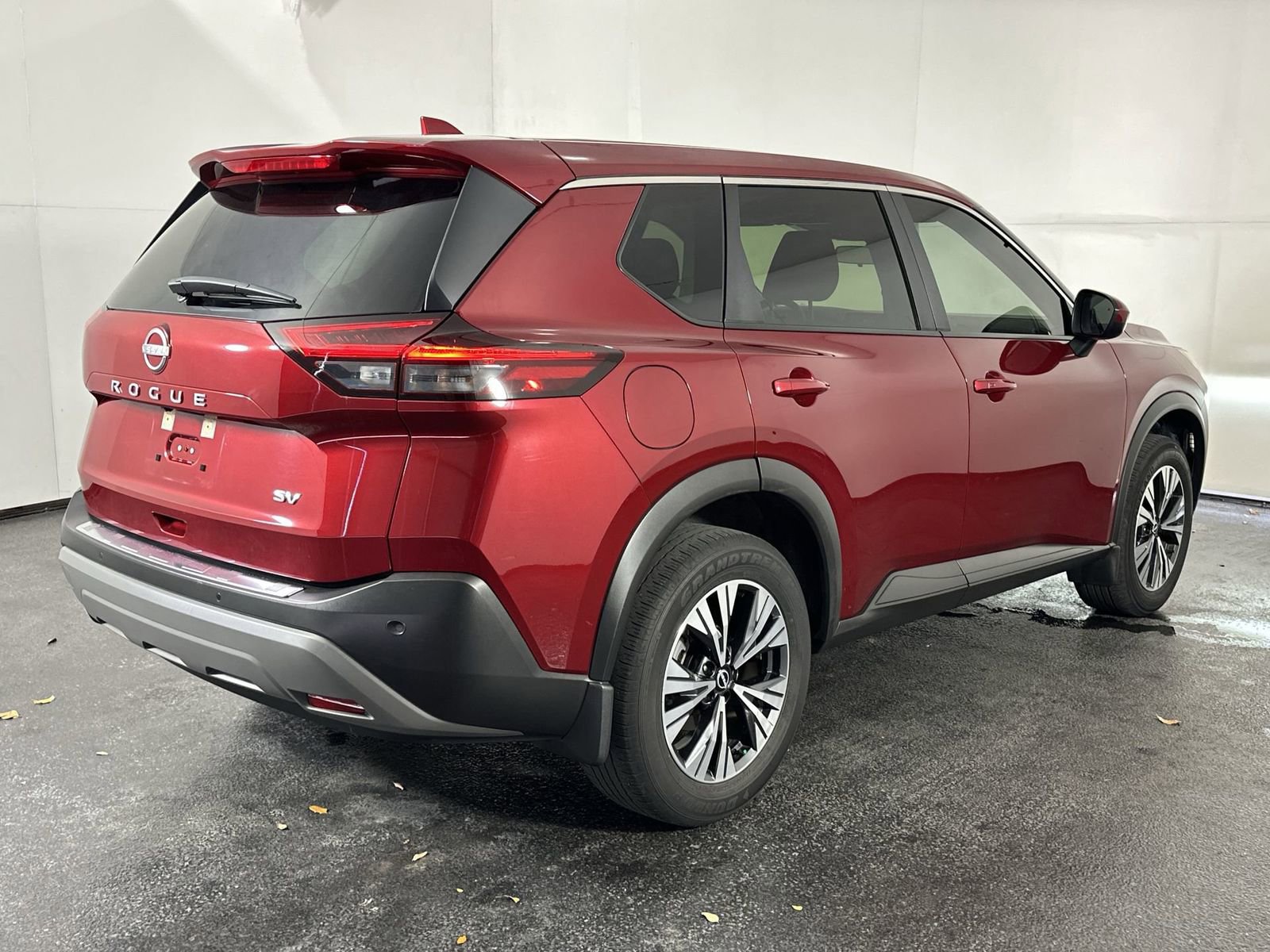 Certified 2023 Nissan Rogue SV image 11