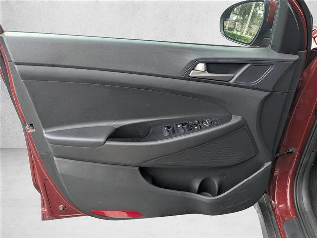 Used 2018 Hyundai Tucson SE image 13